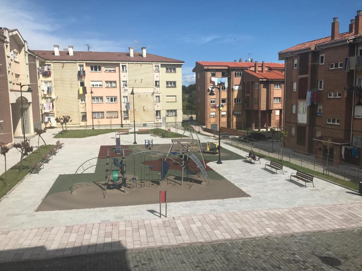 Apartamento En Llanes Con Plaza De Garaje Cubierta Екстериор снимка