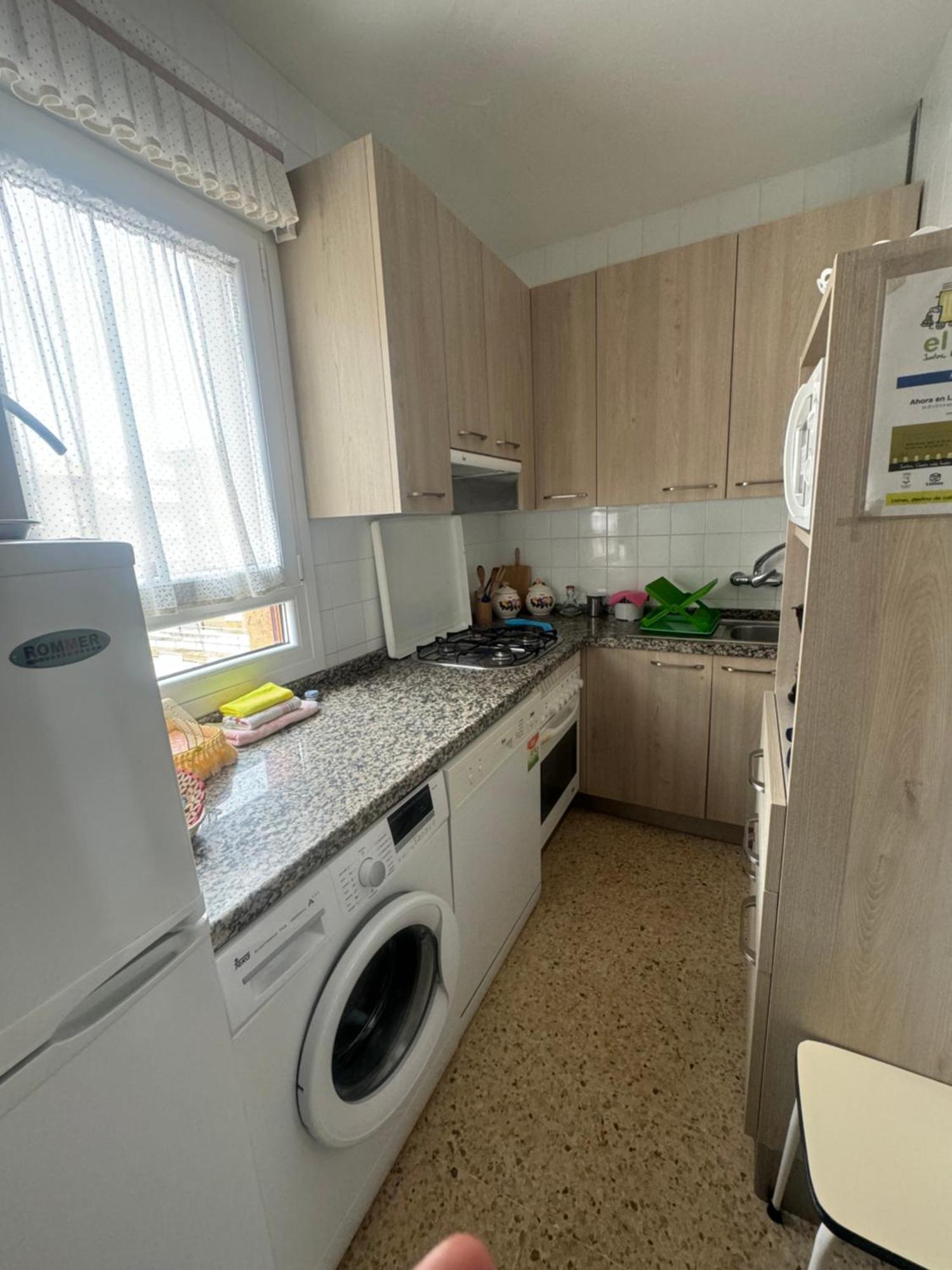 Apartamento En Llanes Con Plaza De Garaje Cubierta Екстериор снимка